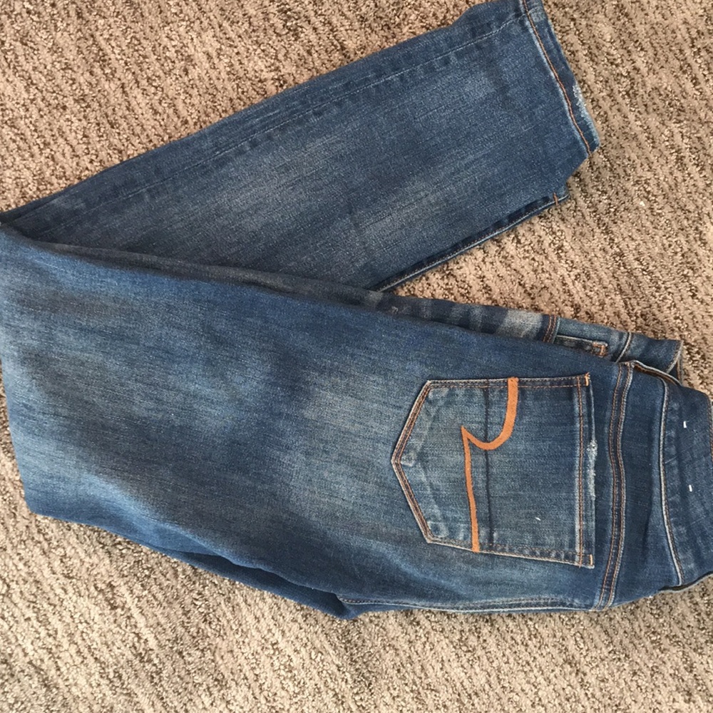 American Eagle skinny jeans
